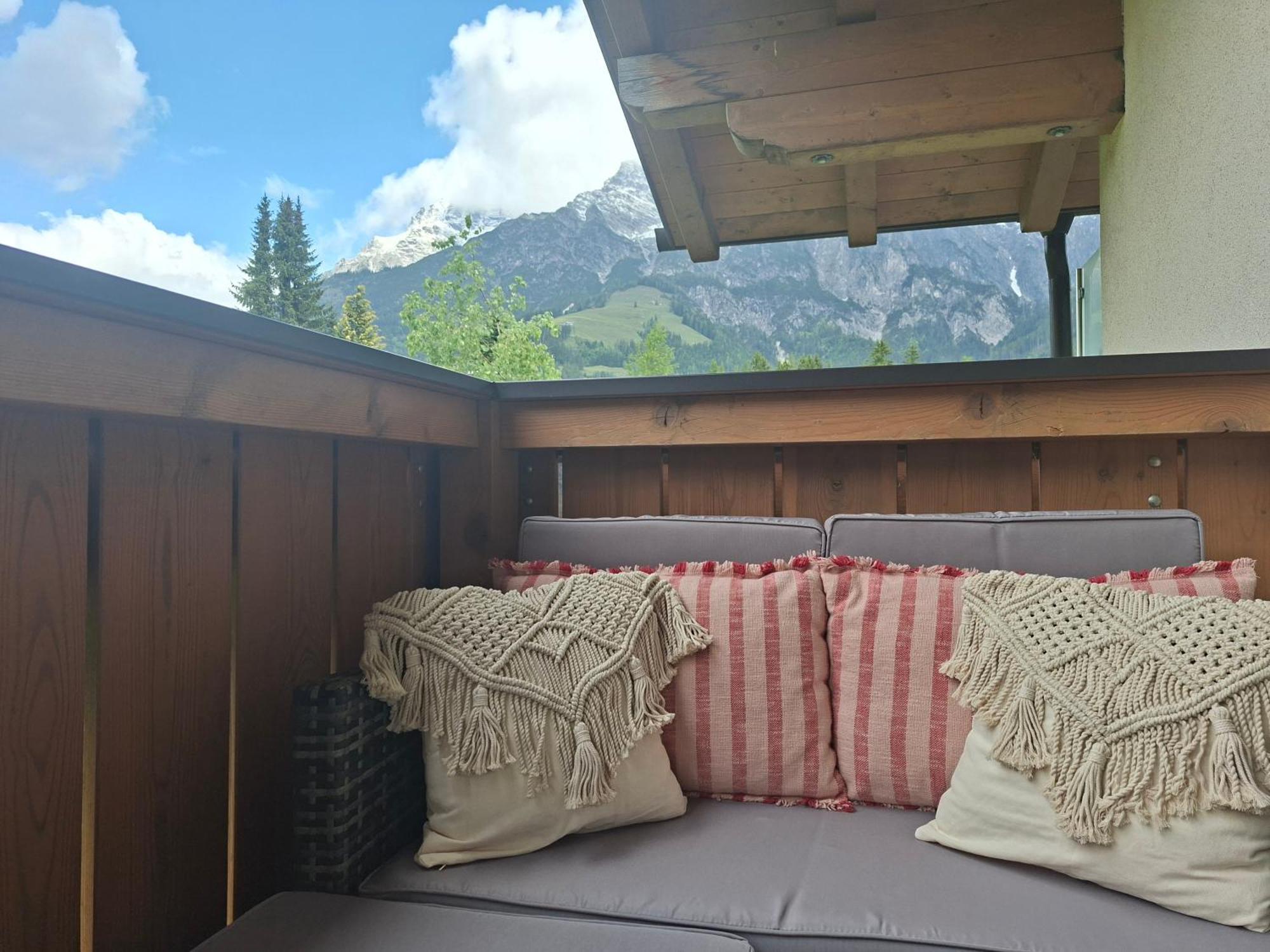 Appartement Haus Petra ลีโอกัง ภายนอก รูปภาพ
